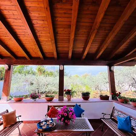 Casa A Mare La Stalletta Holiday home Palermo